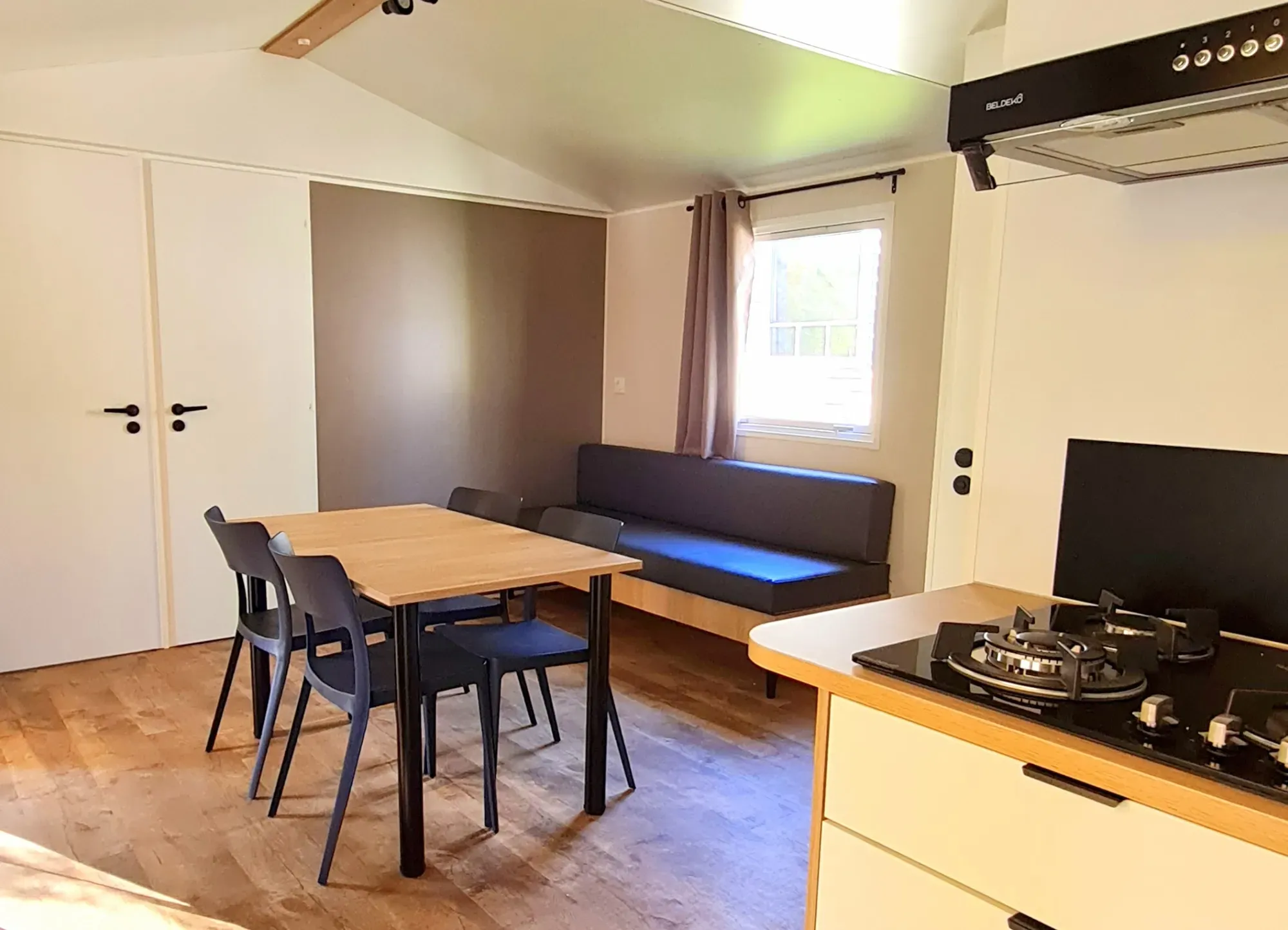 Mobil-home Terracotta Supérieur 2 Chambres (1)